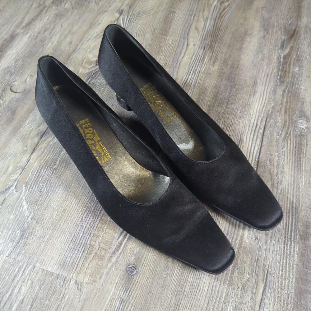 Salvatore Ferragamo Black Satin Block Heels Women's Size 9.5 2A Made In Italy